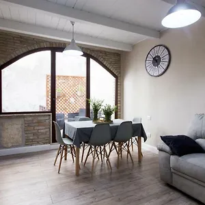  Apartment White House